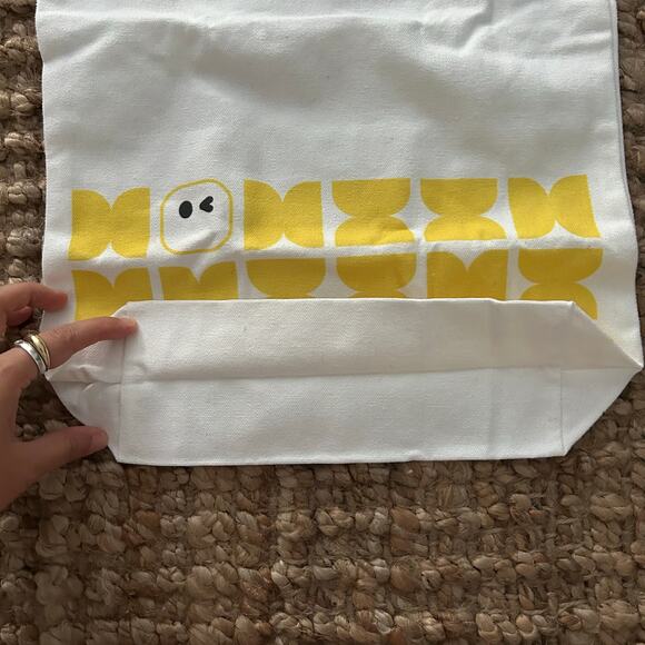 HungryPanda NYC Illustrated Canvas Tote Bag – New Condition, Limited Edition - Picture 6 of 7